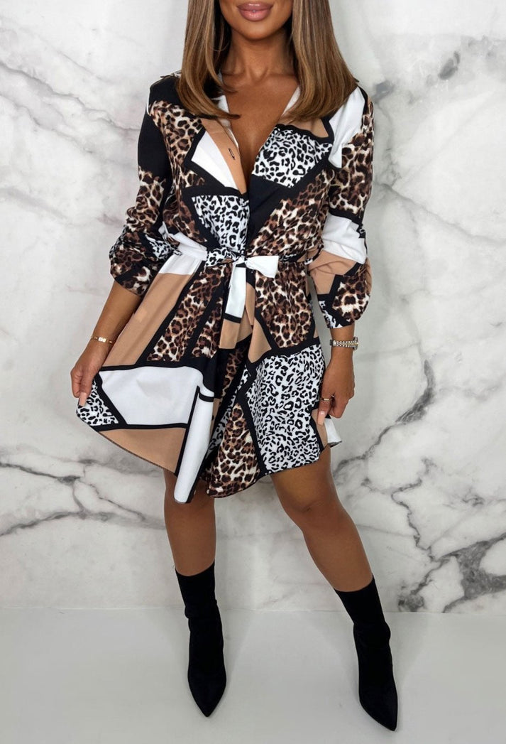 Carmela - Flirty Overhemdjurk Met Dierenprint