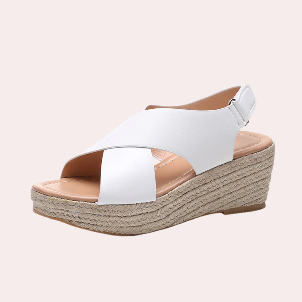 comfortabele sleehak sandalen