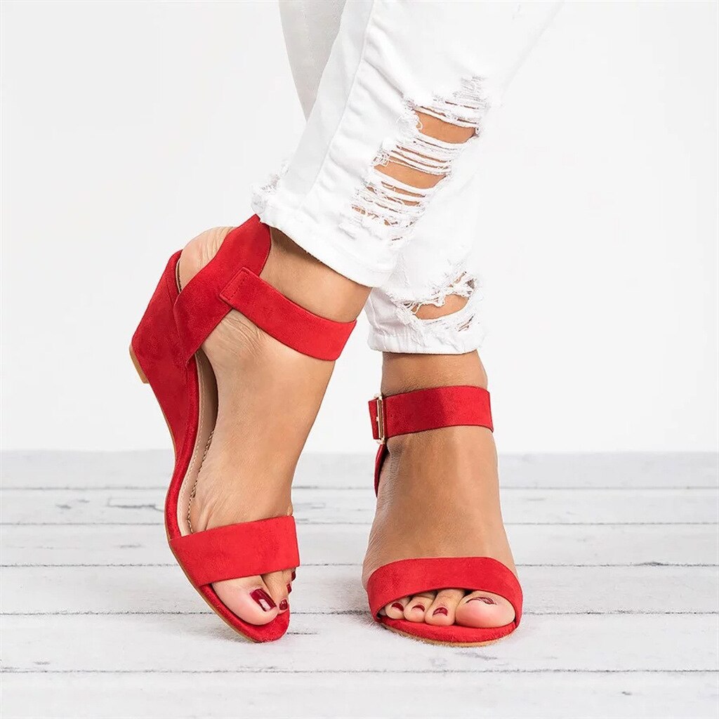 Jenine | Dames Sandalen – Jenine Sleehak Zomersandaal met Verstelbare Gesp en Comfortabele Pasvorm