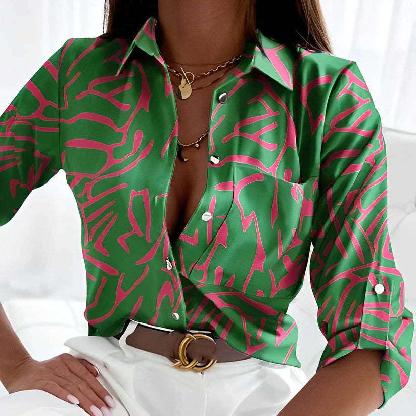 Elfi | Elegante Groene Blouse met Speelse Print – Stijl en Comfort