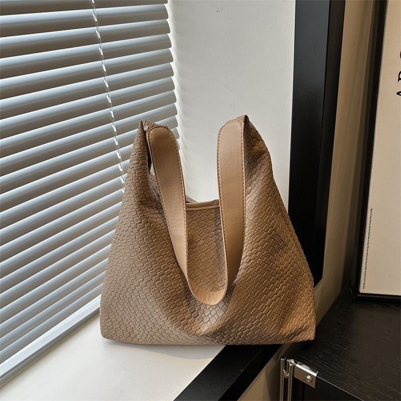 Benita Geweven Tas | Vegan Schoudertas met Pouch