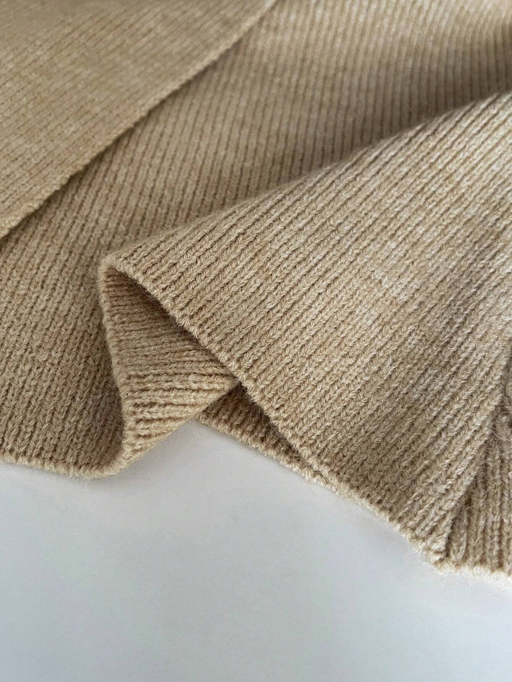 Jevanna vest met knopen dames | Elegante vest met klassieke pasvorm en zachte stof