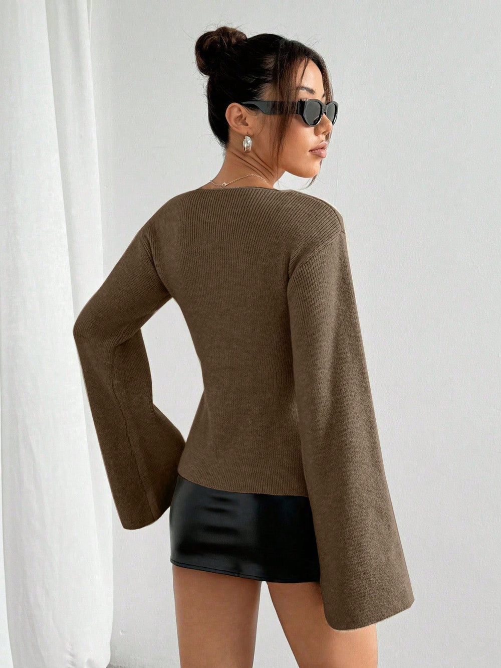 Jevanna vest met knopen dames | Elegante vest met klassieke pasvorm en zachte stof