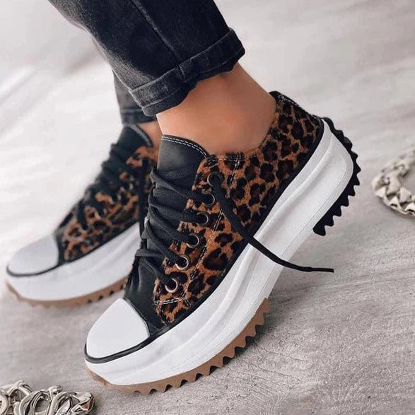 MM | Modieuze sportschoenen met platform