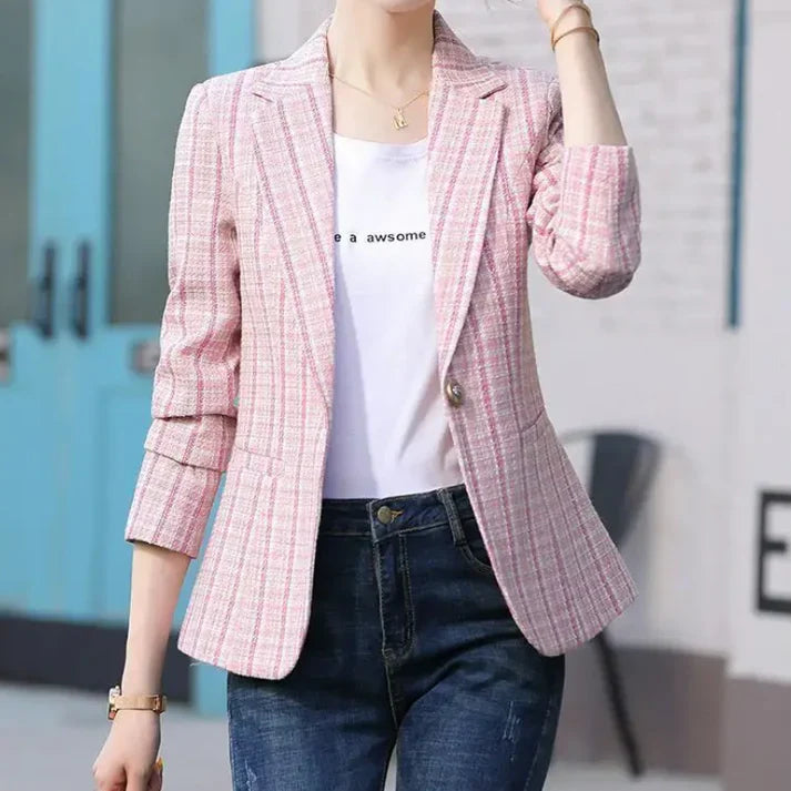 Klassieke geruite roze blazer