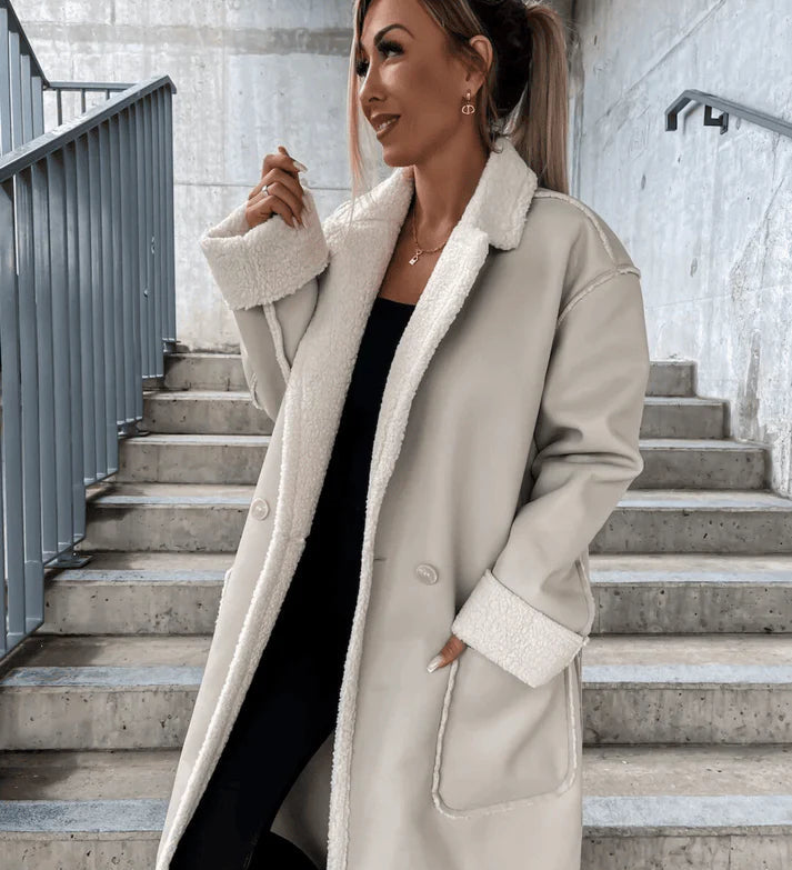 Lange Dames Winterjas met Luxe Pasvorm en Warmte