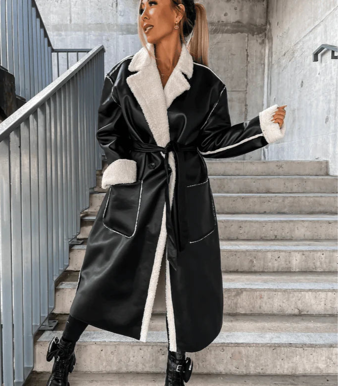 Lange Dames Winterjas met Luxe Pasvorm en Warmte