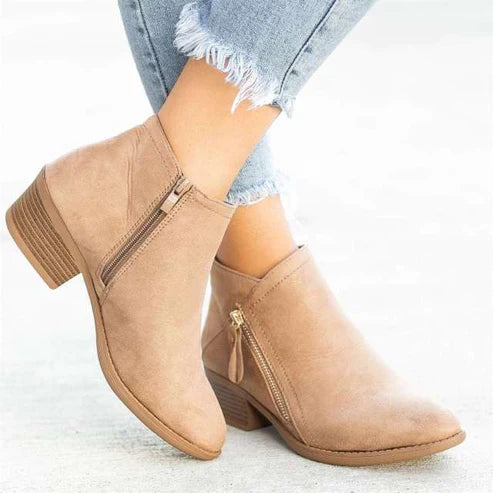 Modieuze suede laarzen