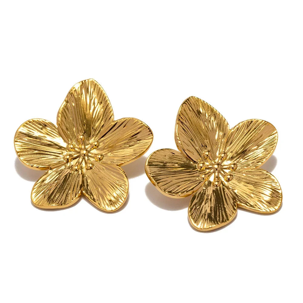 Luxe Bloem Oorbellen voor Dames in Gouden Afwerking | Tijdloze Statement Sieraden voor Feestelijke Gelegenheden