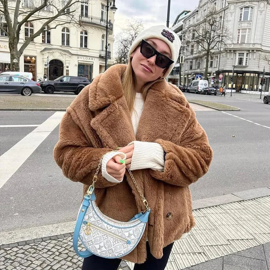 Stijlvolle korte teddyjas