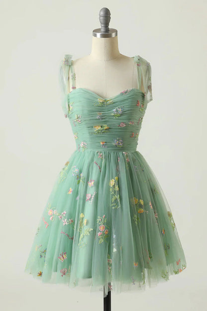 Suzy - Baljurk van tule met bloemenborduursel