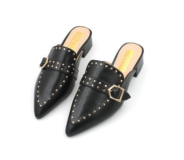 Stijlvolle Muiltjes met Lage Vierkante Hak en Studs voor Dames – Comfortabel Schoeisel voor Dagelijkse Mode – Trendy Zomerschoenen